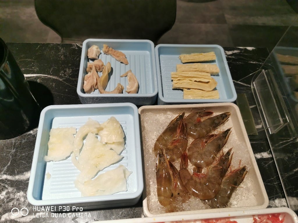【台北美食】 這一鍋SHAREMORE吃到飽，可以盡情享用老火湯的這一鍋
