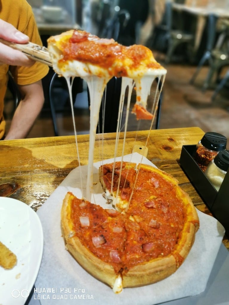 【台北美食】 LOVE_AT_FIRST_BITE，全台第一家深盤pizza專賣店