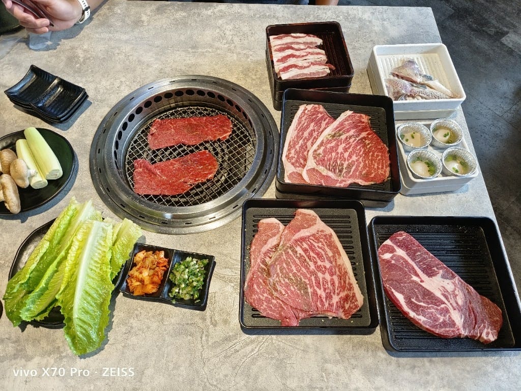【台北美食】 肉次方，王品集團下的燒肉吃到飽，肉質和環境真的好棒