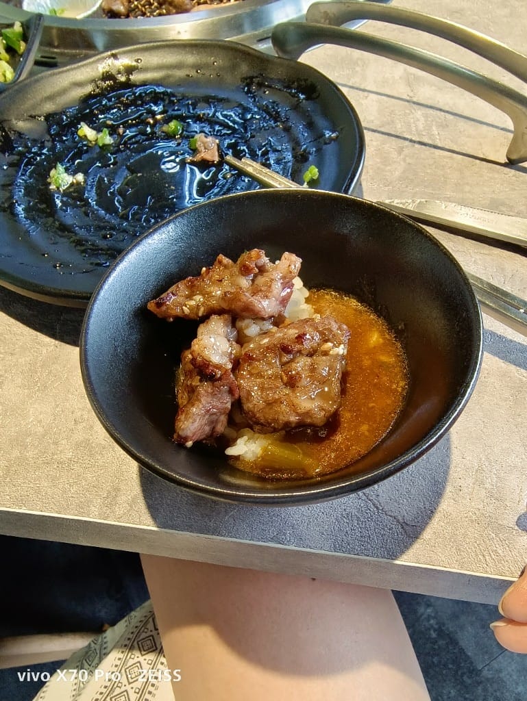 【台北美食】 肉次方，王品集團下的燒肉吃到飽，肉質和環境真的好棒