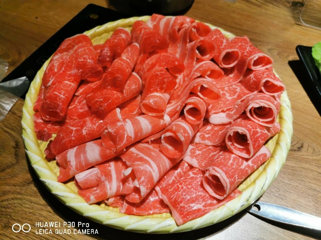【新莊美食】 樂崎火鍋，海鮮肉品都很棒的平價火鍋店