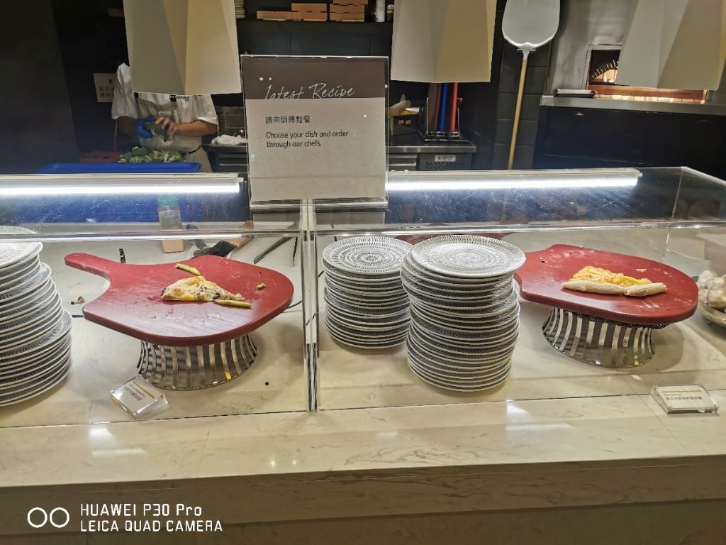 【台北美食】 寒舍艾美探索廚房，被甜點吸引來的神奇自助百匯（龍蝦吃到飽已取消）