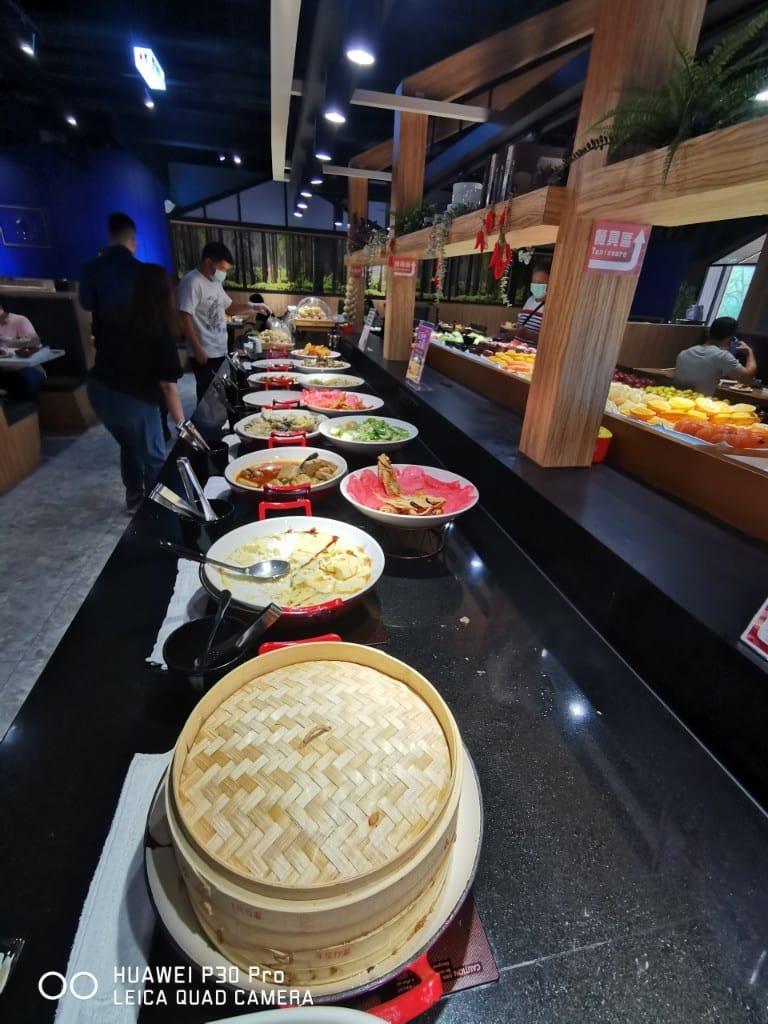 【中和美食】 我家牛排中和店1&2訪，找不到比這裡更超值的平價牛排百匯了