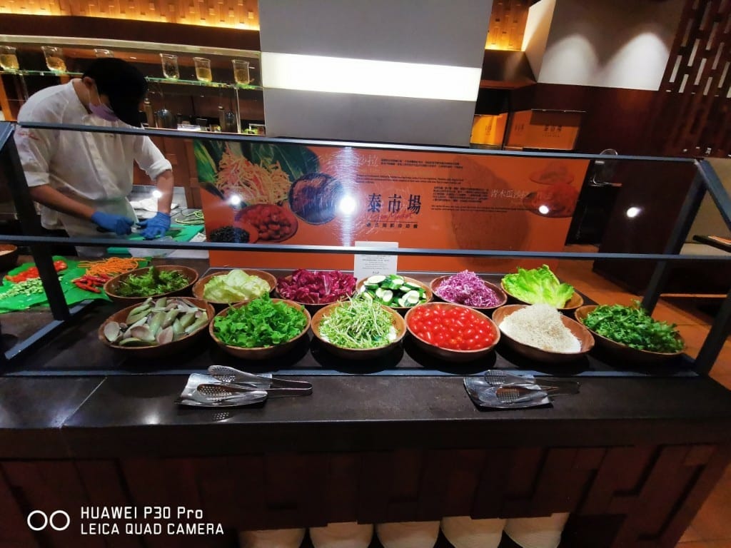 【台北美食】 泰市場，滿滿的甜蝦胭脂蝦，愛蝦的天堂