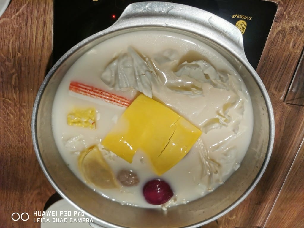 【新莊美食】 樂崎火鍋，海鮮肉品都很棒的平價火鍋店