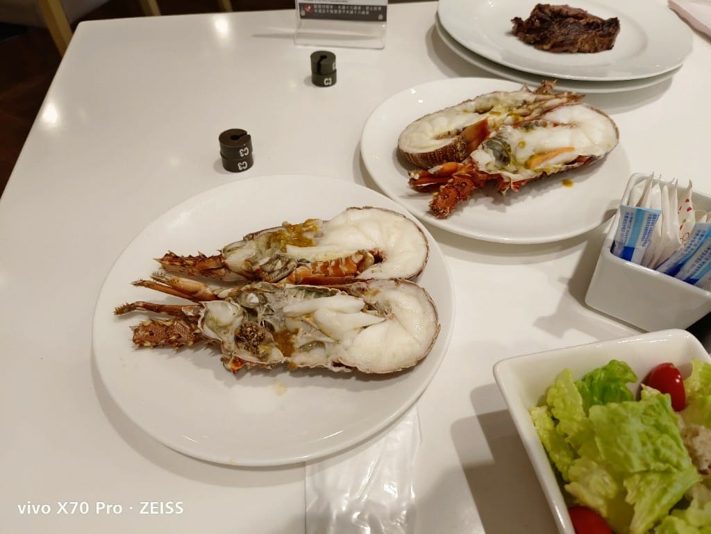 【台北美食】 六福萬怡敘日餐廳,現點現蒸龍蝦吃到飽,假日午晚餐只要5倍券1000+148 - 第36張圖 【台北美食】 六福萬怡敘日餐廳,現點現蒸龍蝦吃到飽,假日午晚餐只要5倍券1000+148