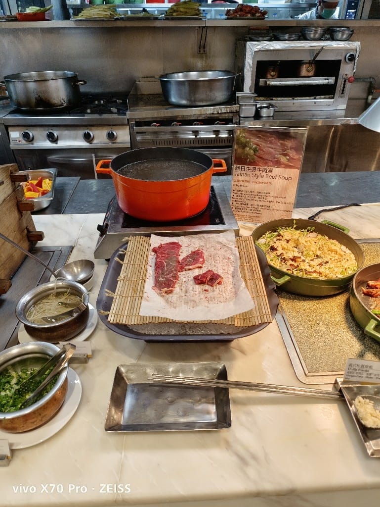 【台北美食】 六福萬怡敘日餐廳,現點現蒸龍蝦吃到飽,假日午晚餐只要5倍券1000+148 - 第18張圖 【台北美食】 六福萬怡敘日餐廳,現點現蒸龍蝦吃到飽,假日午晚餐只要5倍券1000+148
