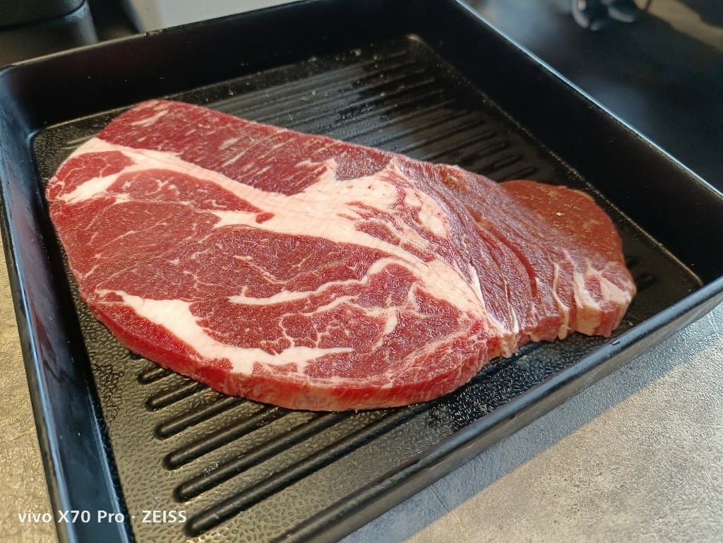 【台北美食】 肉次方，王品集團下的燒肉吃到飽，肉質和環境真的好棒