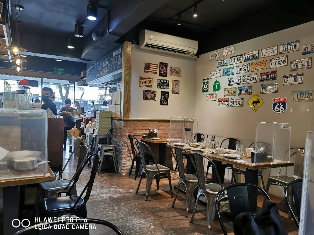 【台北美食】 LOVE_AT_FIRST_BITE，全台第一家深盤pizza專賣店