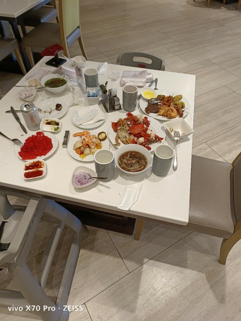 【台北美食】 六福萬怡敘日餐廳,現點現蒸龍蝦吃到飽,假日午晚餐只要5倍券1000+148 - 第46張圖 【台北美食】 六福萬怡敘日餐廳,現點現蒸龍蝦吃到飽,假日午晚餐只要5倍券1000+148