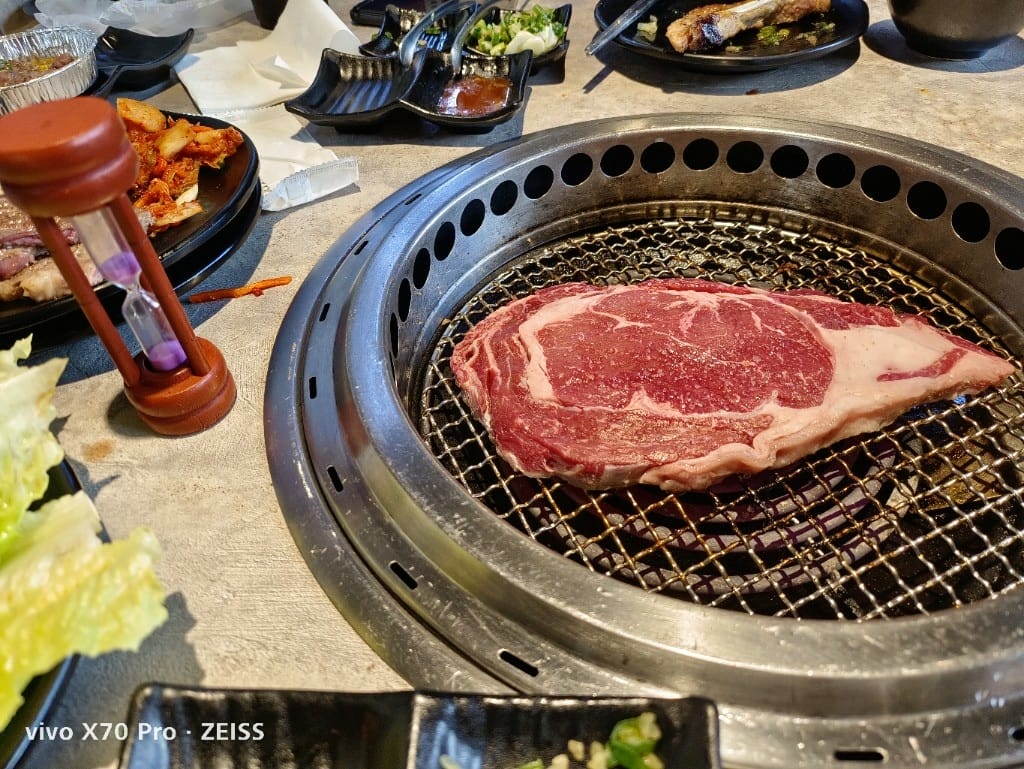 【台北美食】 肉次方，王品集團下的燒肉吃到飽，肉質和環境真的好棒