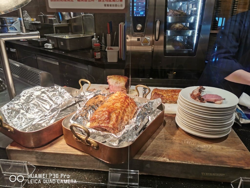 【台北美食】 旭集，最無雷的自助百匯