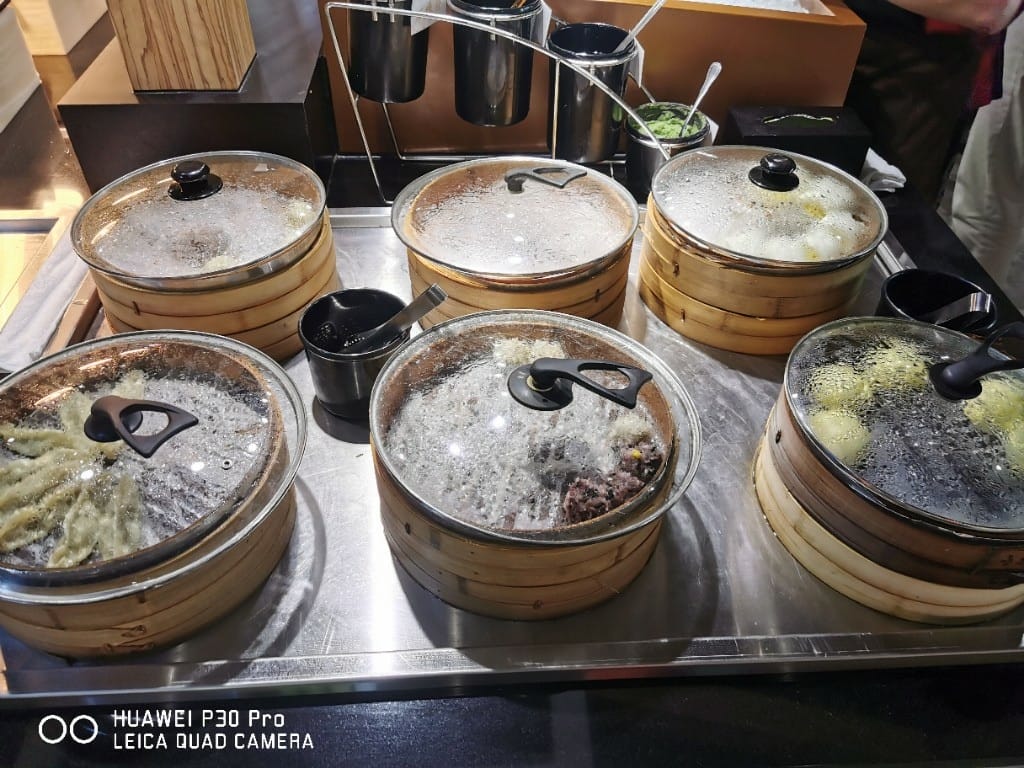 【中和美食】 我家牛排中和店1&2訪，找不到比這裡更超值的平價牛排百匯了