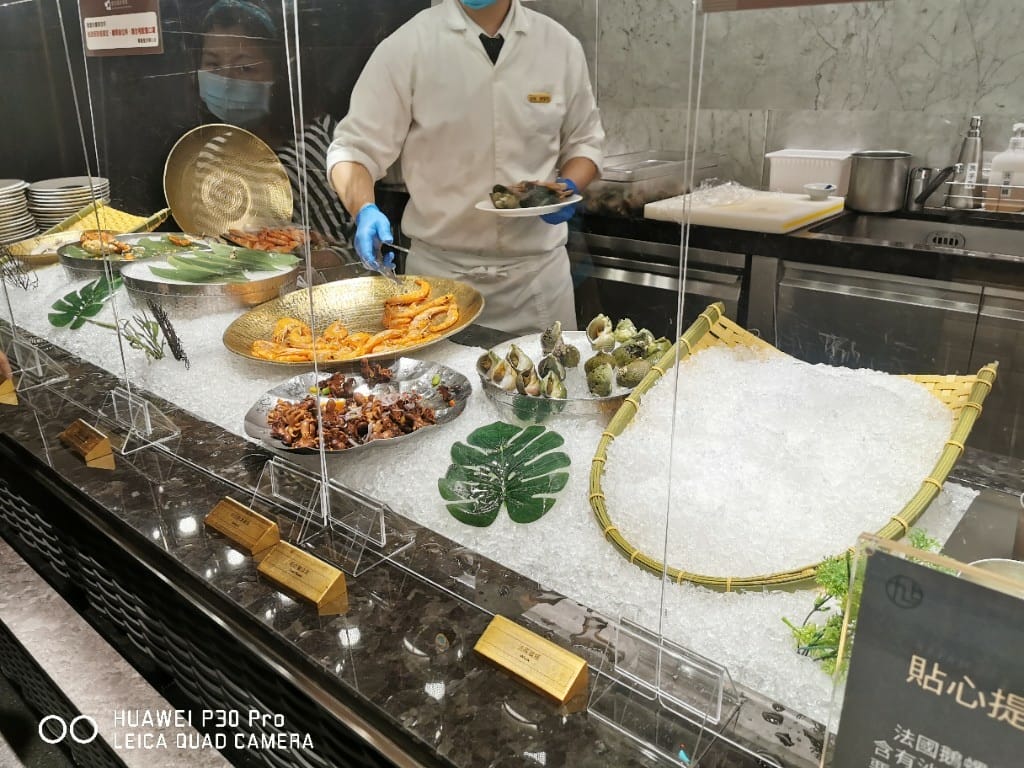 【台北美食】 旭集，最無雷的自助百匯