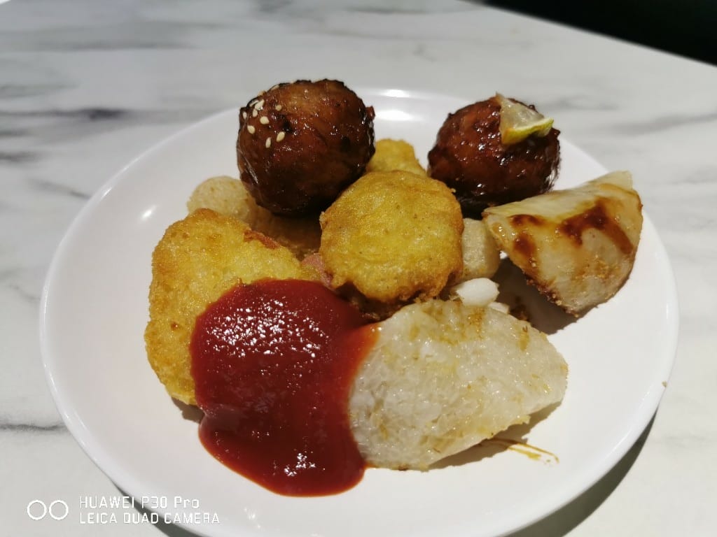 【中和美食】 我家牛排中和店1&2訪，找不到比這裡更超值的平價牛排百匯了
