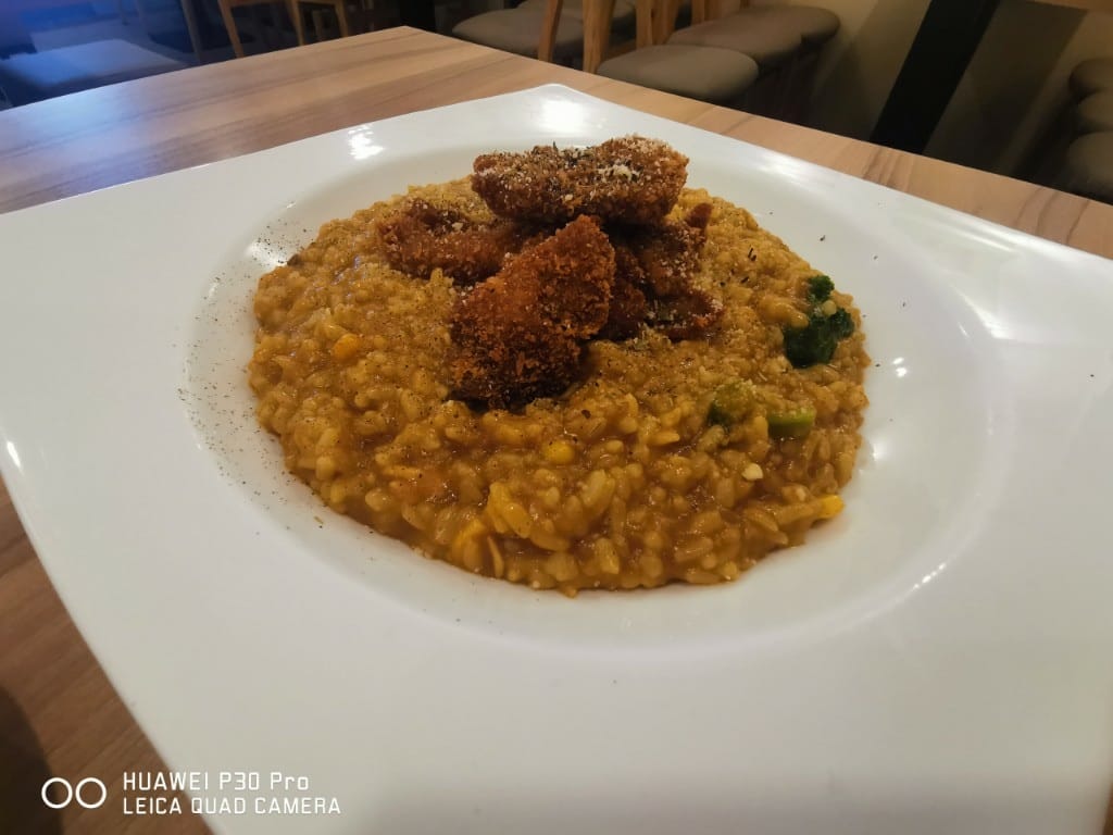 【新莊美食】R2義麵小棧，平價又美味義式小館