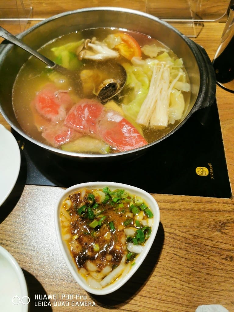 【新莊美食】 樂崎火鍋，海鮮肉品都很棒的平價火鍋店