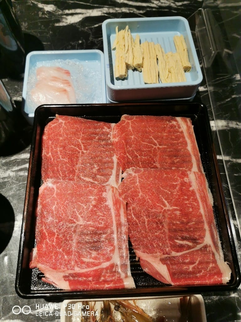 【台北美食】 這一鍋SHAREMORE吃到飽，可以盡情享用老火湯的這一鍋