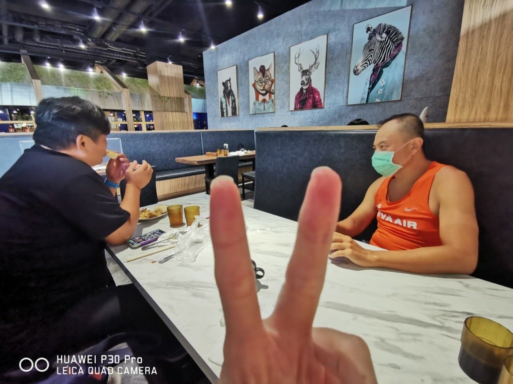 【中和美食】 我家牛排中和店1&2訪，找不到比這裡更超值的平價牛排百匯了