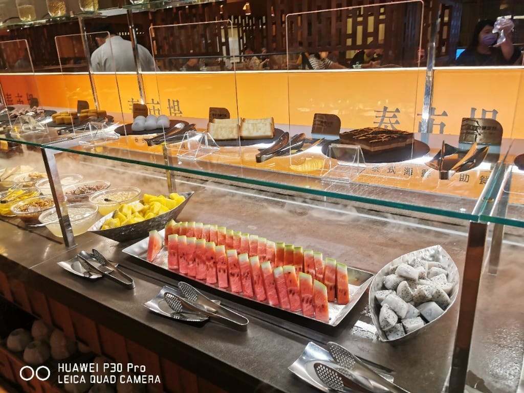 【台北美食】 泰市場，滿滿的甜蝦胭脂蝦，愛蝦的天堂