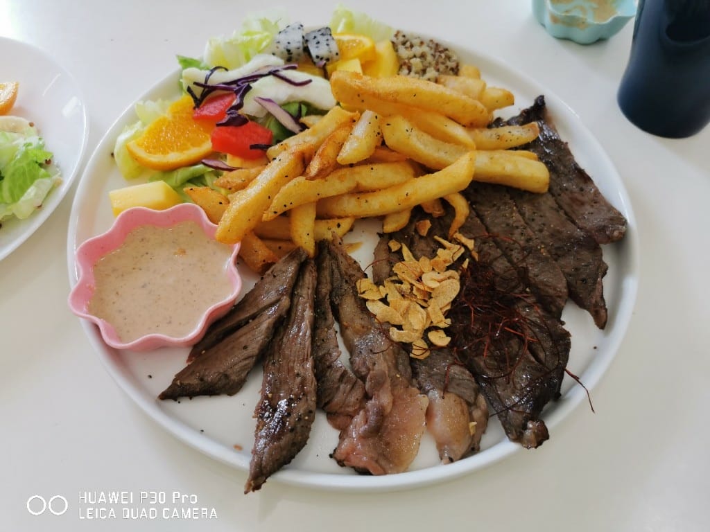 【桃園美食】 饗樂食光，餐點和甜點都讓人驚豔的義式餐廳