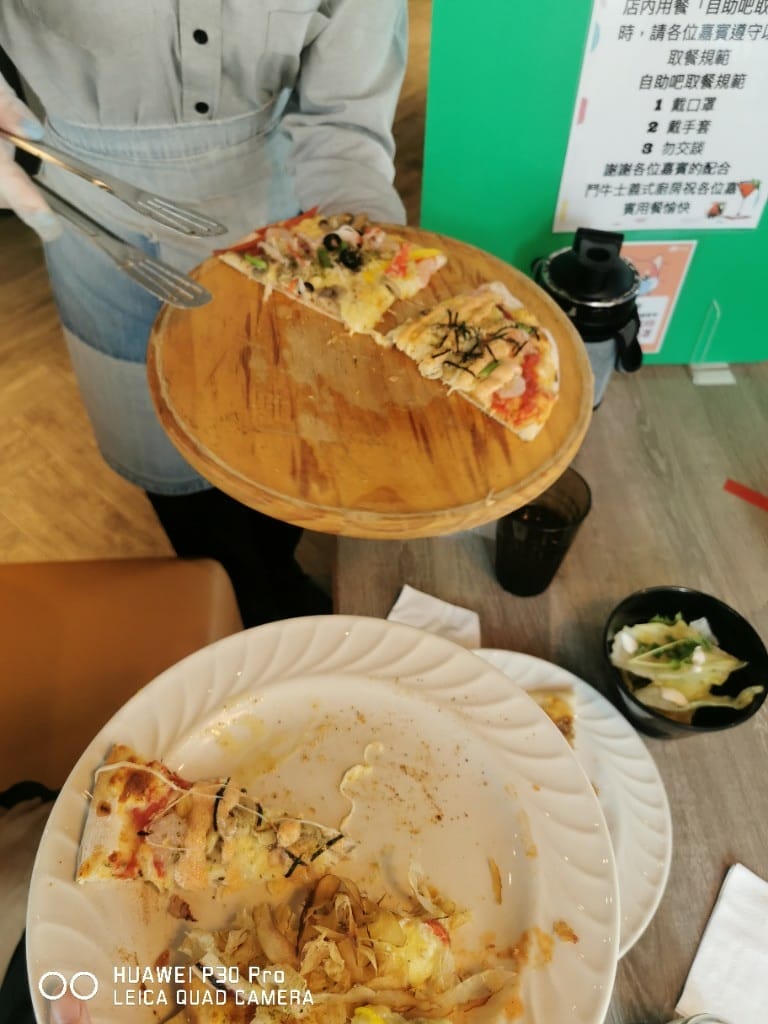 【新莊美食】 鬥牛士義式廚房，美味Pizza和炸物又平價的聚餐好選擇