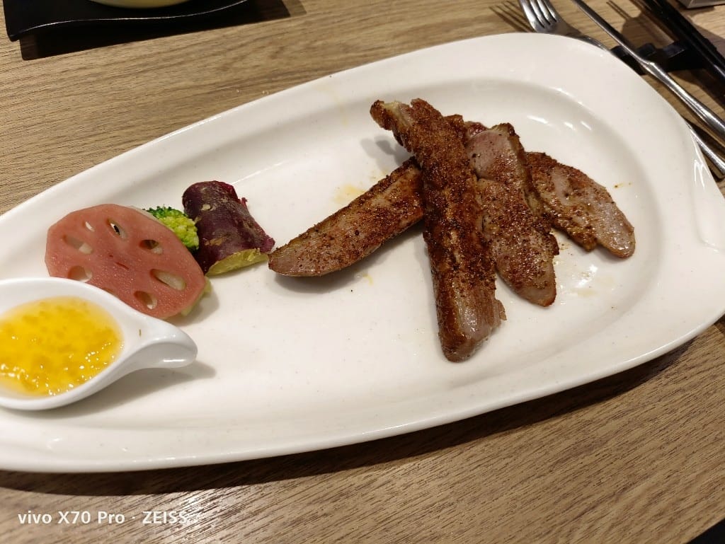 【新莊美食】 陶板屋，連平日午餐都全滿的餐廳