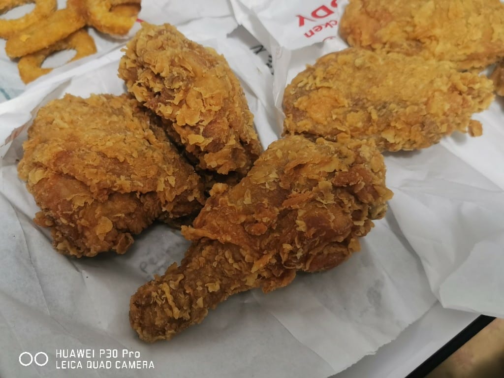【三重美食】 胖老爹台北橋店，炸功了得的平價炸雞店