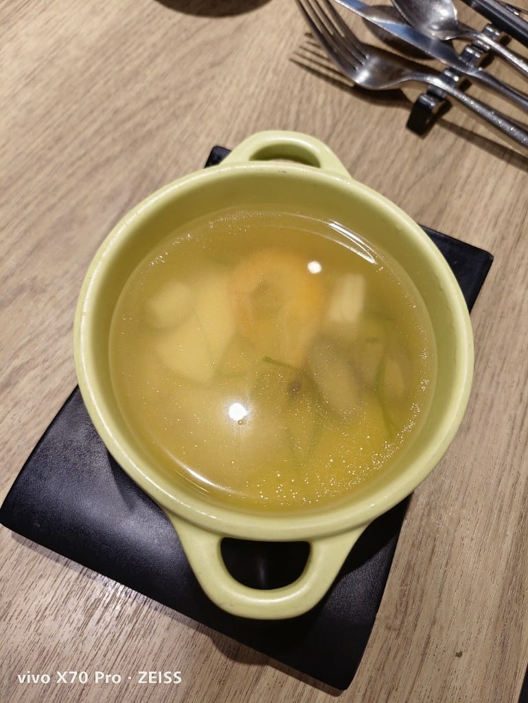 【新莊美食】 陶板屋，連平日午餐都全滿的餐廳