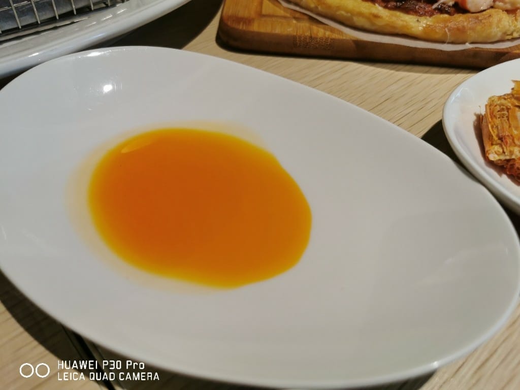 【台北美食】 義大利米蘭手工窯烤披薩，此生吃過用料最實在的鮮蝦披薩