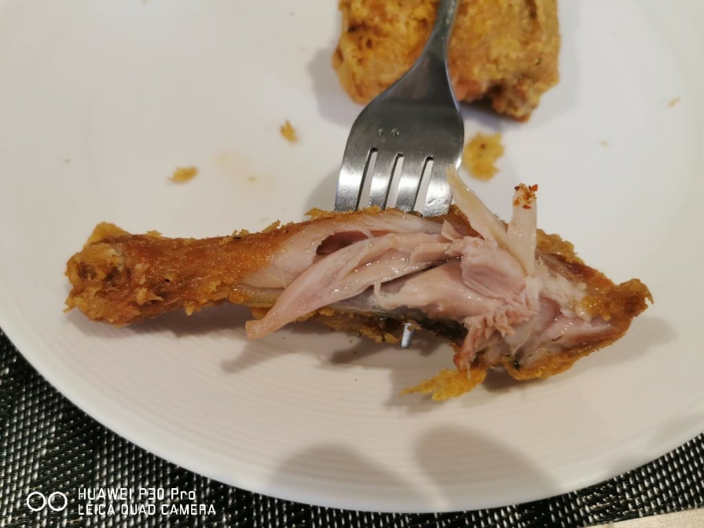 【台北美食】 義大利米蘭手工窯烤披薩，此生吃過用料最實在的鮮蝦披薩