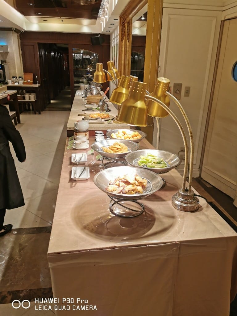 【台北美食】 神旺大飯店伯品廊西餐廳，小而巧的飯店百匯