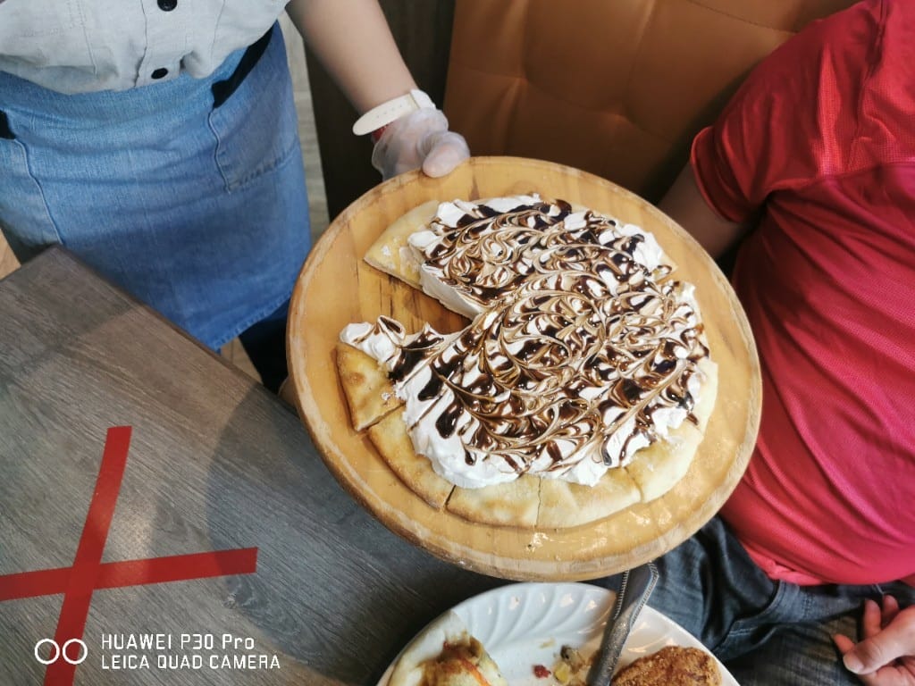 【新莊美食】 鬥牛士義式廚房，美味Pizza和炸物又平價的聚餐好選擇