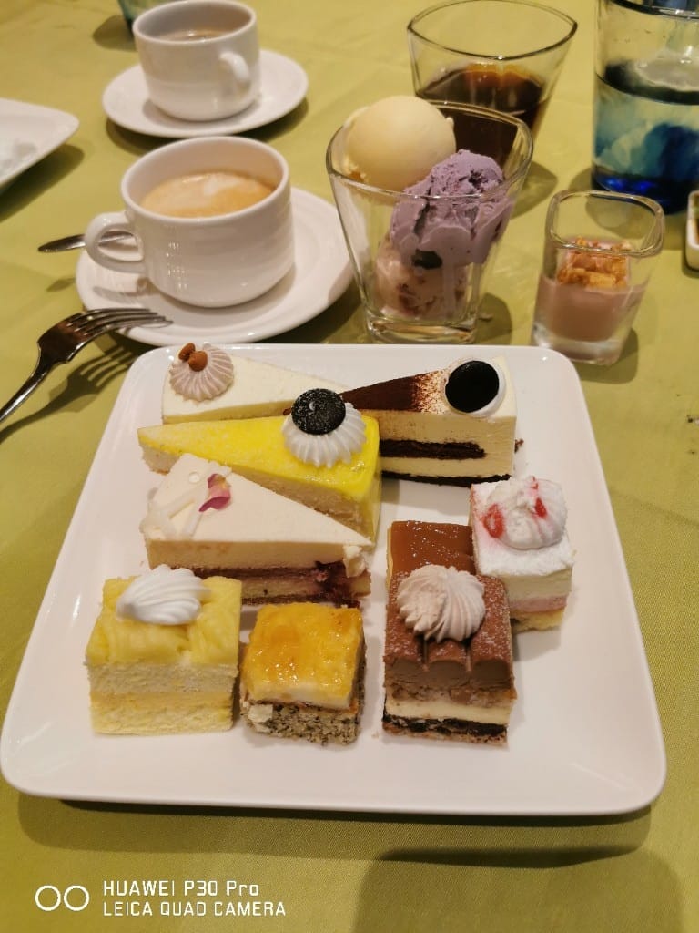 【台北美食】 神旺大飯店伯品廊西餐廳，小而巧的飯店百匯
