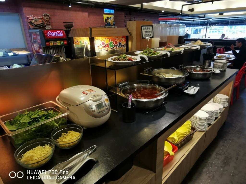 【台北美食】 我家牛排三民店，小巧實惠的牛1
排百匯