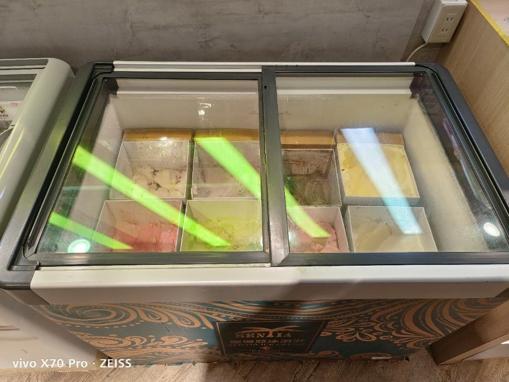 【板橋美食】 吉哆火鍋百匯，錢都火鍋新品牌吃到飽，趁著泰國美食季吃起來
