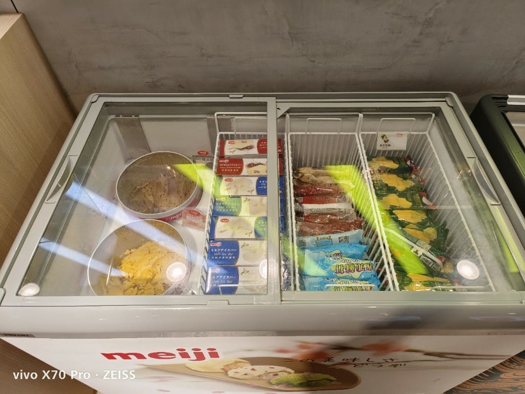 【板橋美食】 吉哆火鍋百匯，錢都火鍋新品牌吃到飽，趁著泰國美食季吃起來