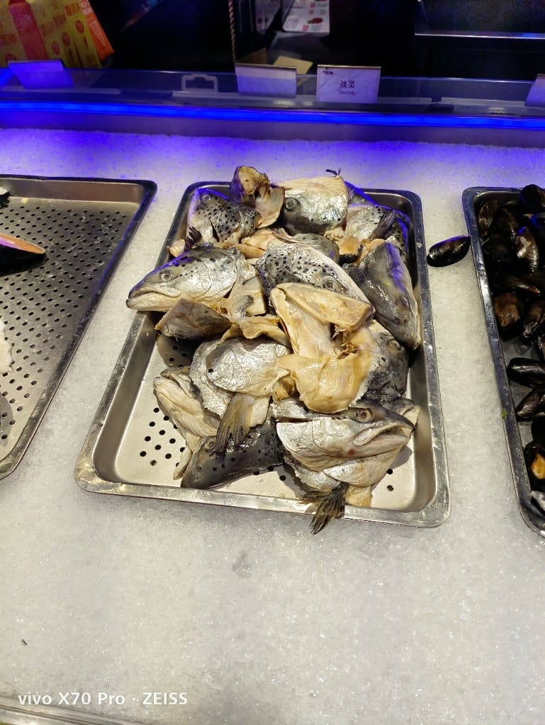 【台北美食】 新千葉火鍋，平假日一樣價位的佛心店家
