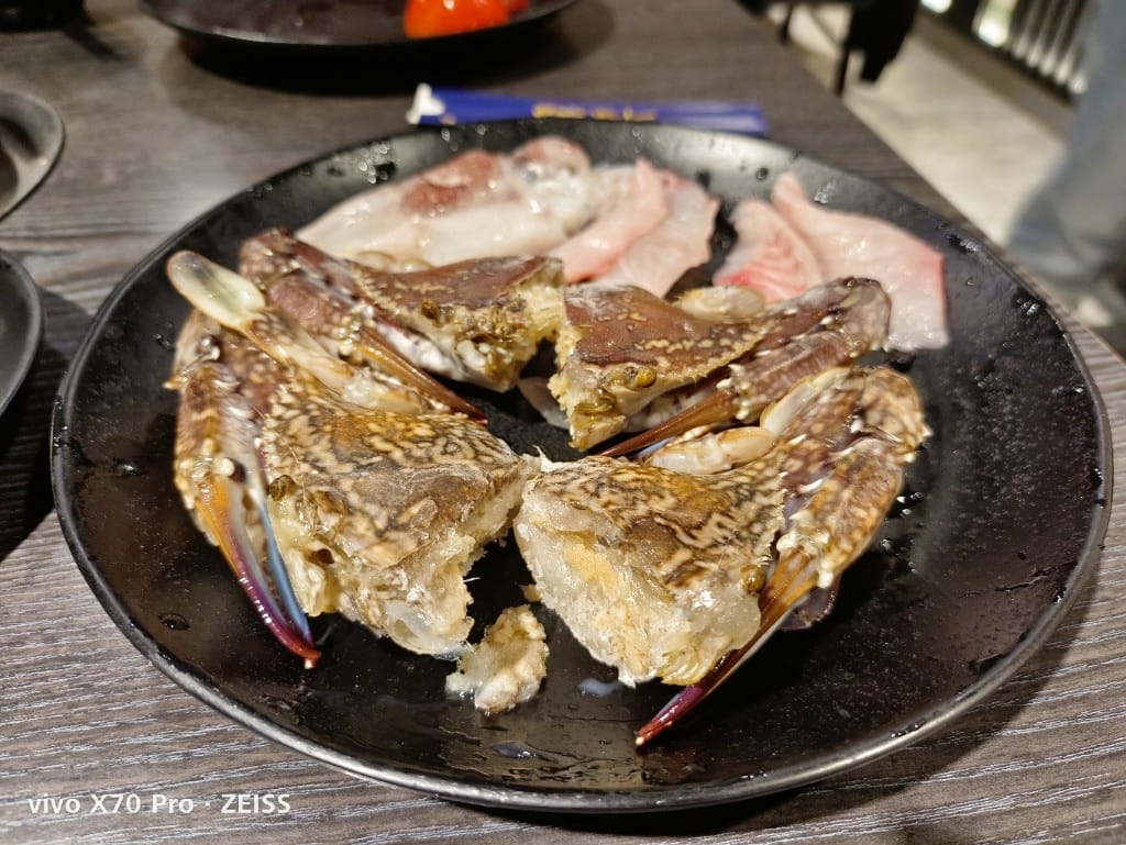 【台北美食】 新千葉火鍋，平假日一樣價位的佛心店家
