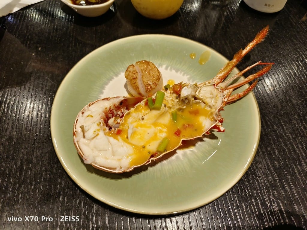 【台北美食】 寒舍艾美探索廚房，鱈場蟹腳吃到飽還有完美的甜點櫃！