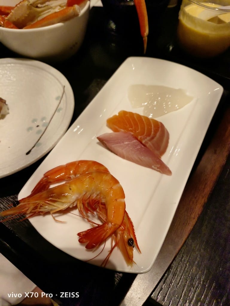 【台北美食】 寒舍艾美探索廚房，鱈場蟹腳吃到飽還有完美的甜點櫃！
