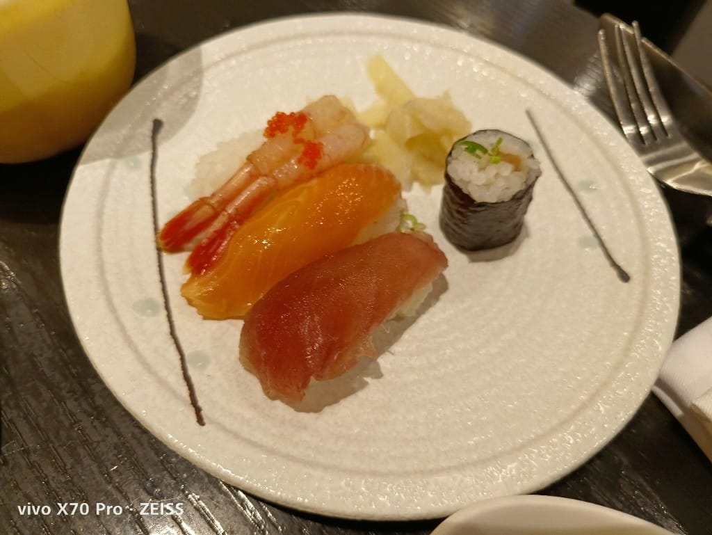 【台北美食】 寒舍艾美探索廚房，鱈場蟹腳吃到飽還有完美的甜點櫃！
