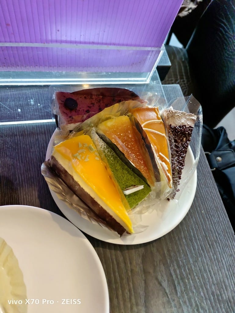 【新莊美食】 千葉火鍋，3訪平價又美味的火鍋，現在還有下午茶339吃完飽哦！