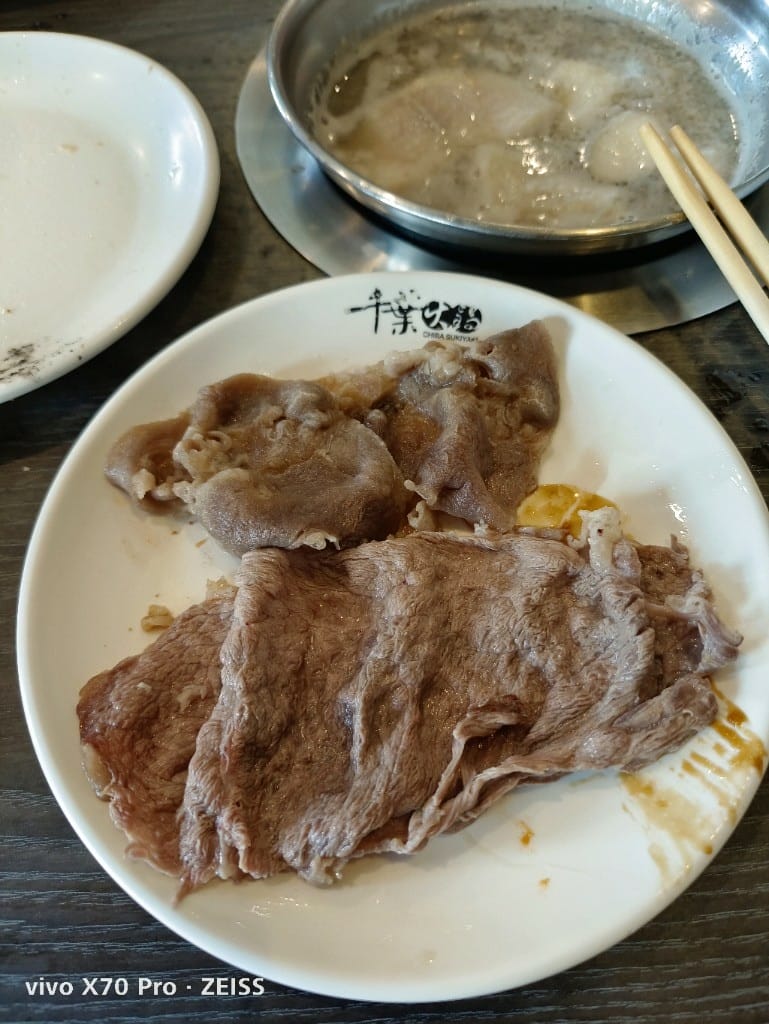【新莊美食】 千葉火鍋，3訪平價又美味的火鍋，現在還有下午茶339吃完飽哦！