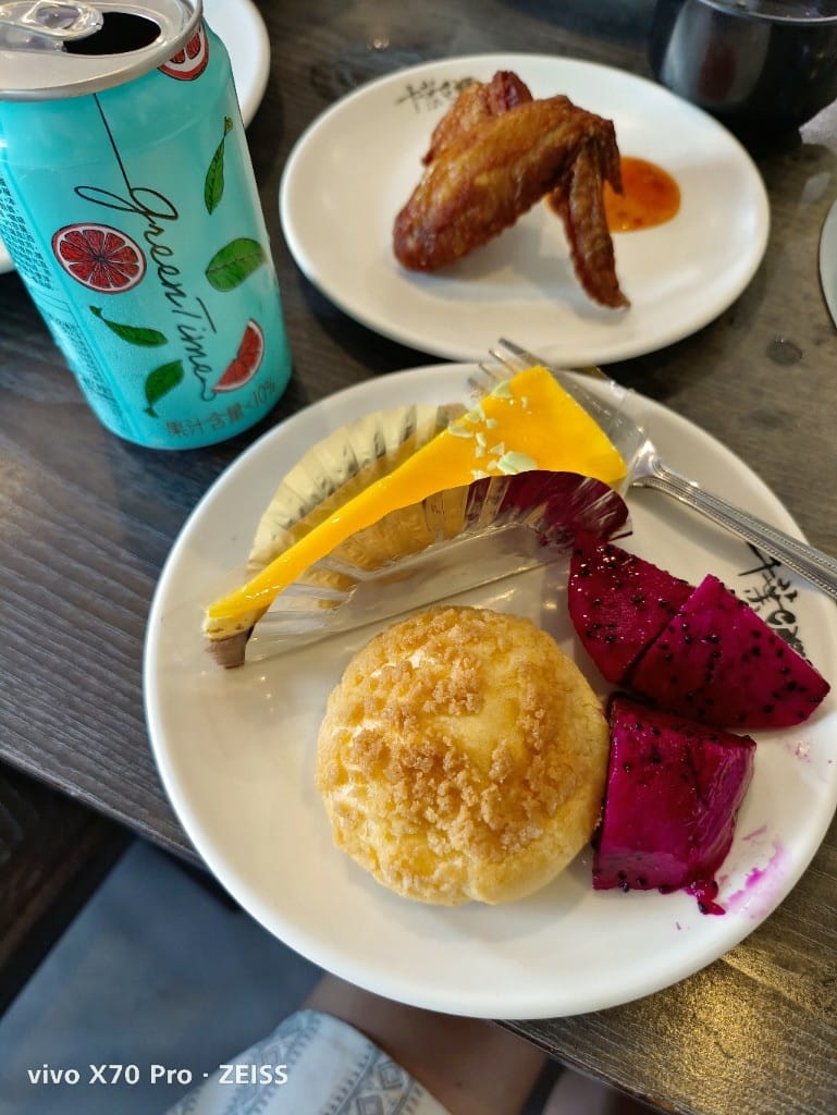 【新莊美食】 千葉火鍋，3訪平價又美味的火鍋，現在還有下午茶339吃完飽哦！