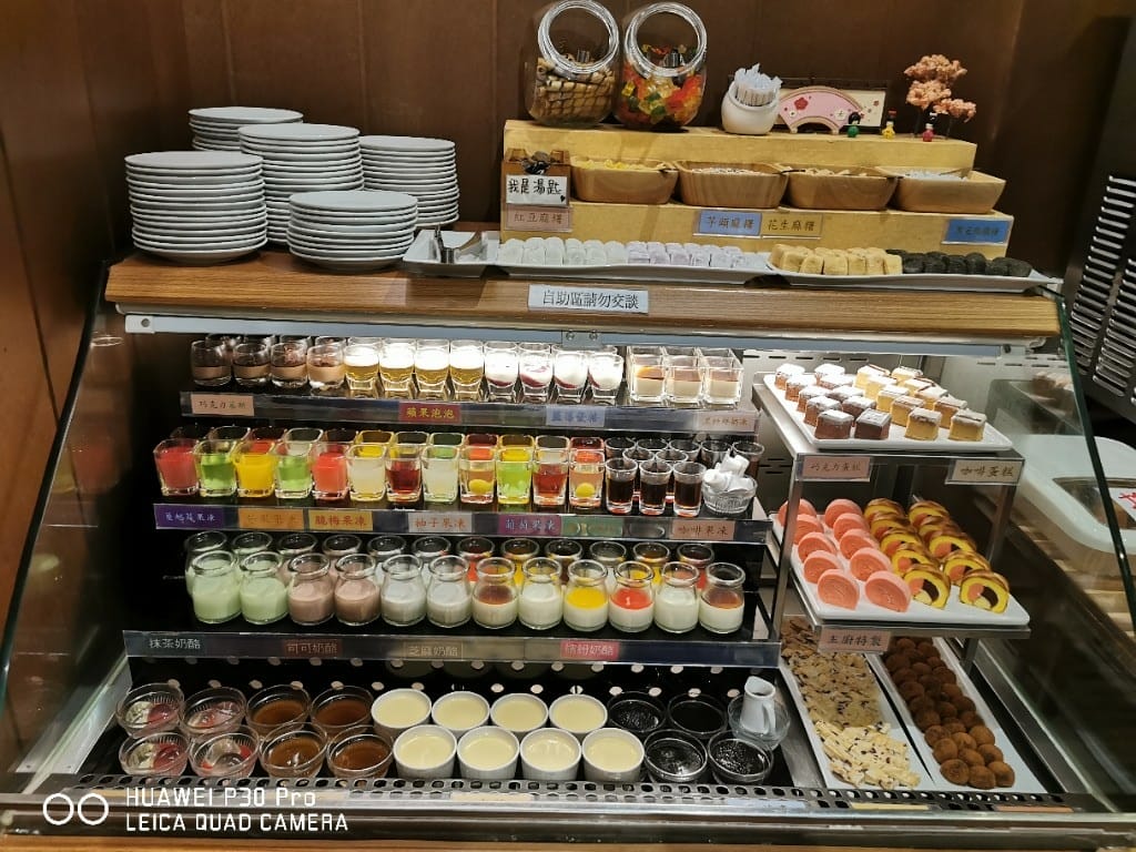 【新莊美食】 壽喜燒一丁，平價又美味的壽喜燒，甜點也很用心哦！