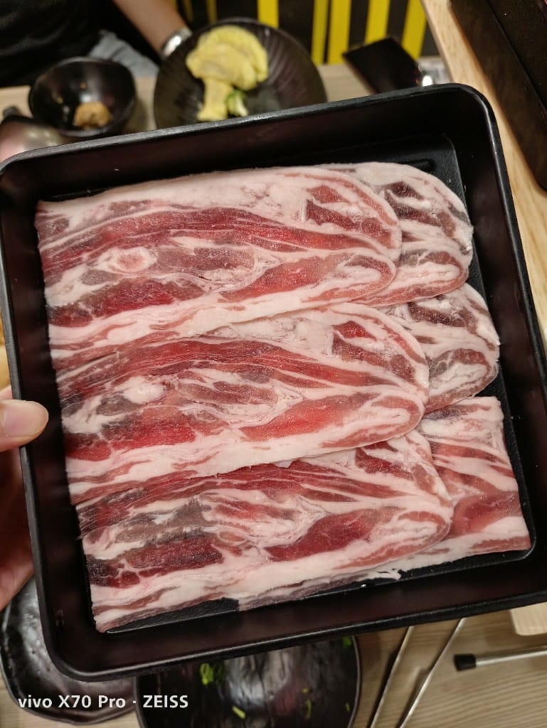 【台北美食】 涮樂和牛火鍋，馬辣新品牌平價火鍋，乾淨又好吃