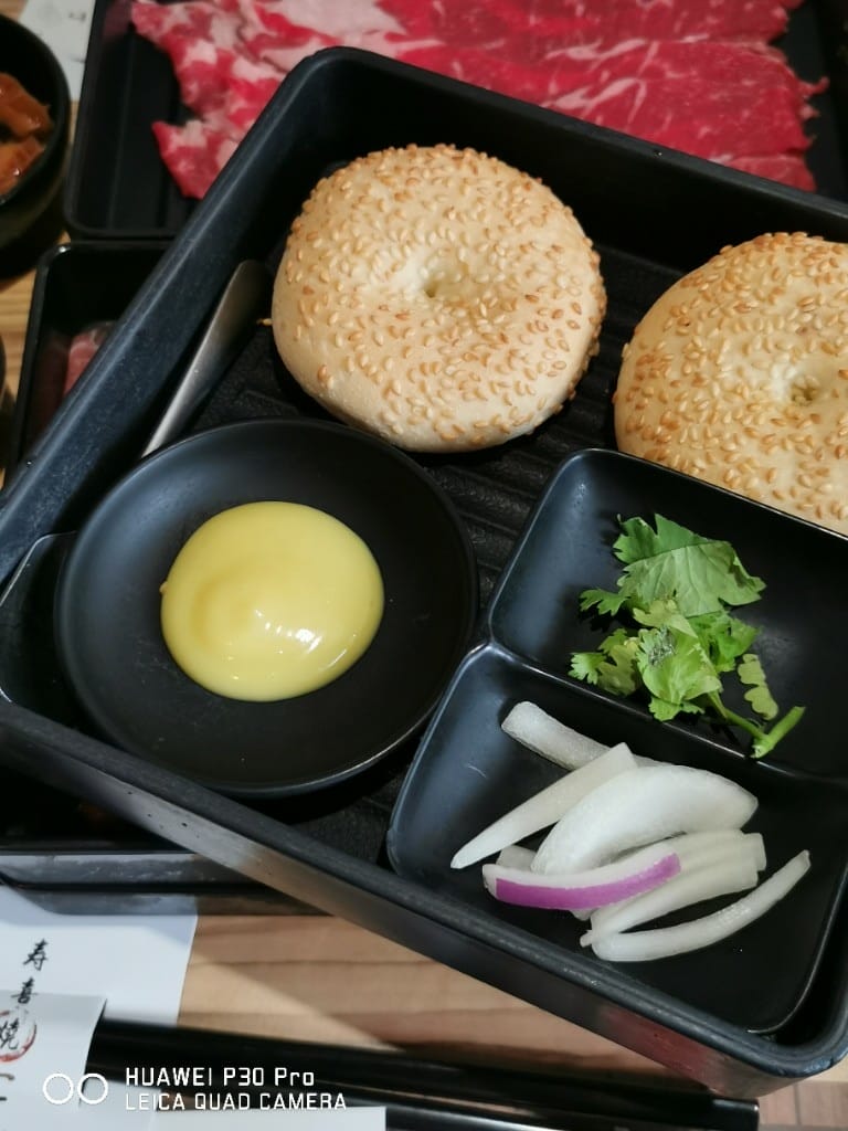 【新莊美食】 壽喜燒一丁，平價又美味的壽喜燒，甜點也很用心哦！