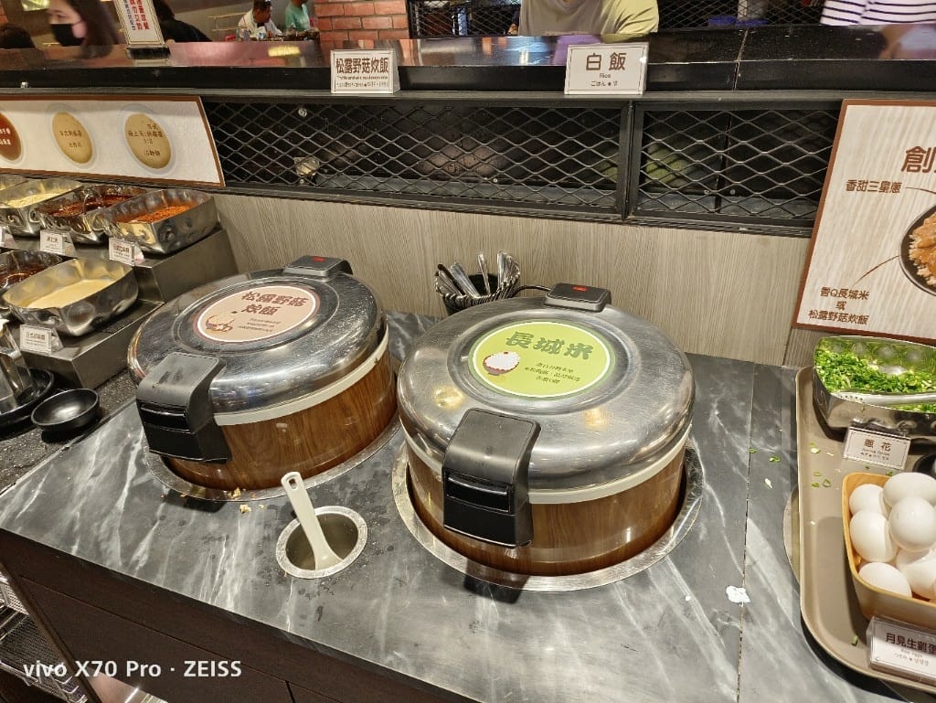 【台北美食】 涮樂和牛火鍋，馬辣新品牌平價火鍋，乾淨又好吃
