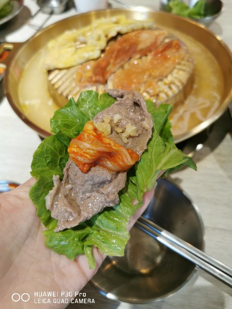 【新莊美食】 韓哥哥銅盤烤肉,銅盤烤肉與火鍋都很棒的
平價吃到飽 - 第23張圖 【新莊美食】 韓哥哥銅盤烤肉,銅盤烤肉與火鍋都很棒的
平價吃到飽
